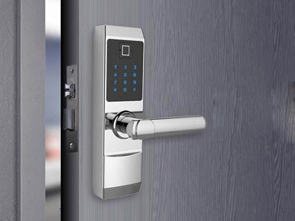 梁河24小时上门开锁公司