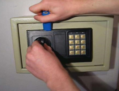 梁河24小时上门开锁公司