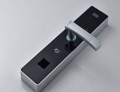 梁河24小时上门开锁公司