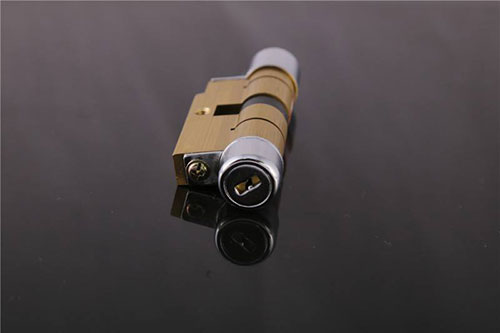 梁河24小时上门开锁公司